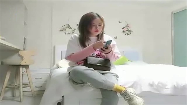 天天看在线视频国产-云播放粤语国语完整版